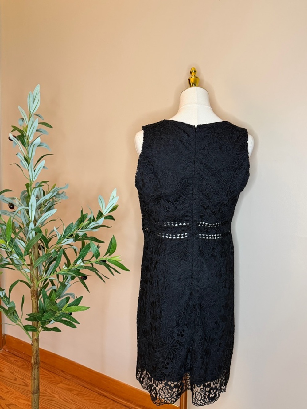 494. She + Sky Black Lace Square Neck Mini Dress NWOT - Picture 3 of 3